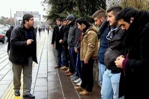 Ankara &Uuml;niversite'sinde polis m&uuml;d&uuml;r&uuml; &uuml;niversitelileri b&ouml;yle uyardı!