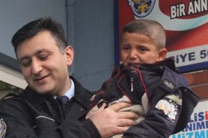 T&uuml;m aşiretin aradığı &ccedil;ocuk 35 saat sonra bulundu