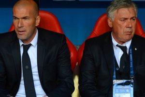 Real Madrid'e Benitez'in yerine Zidane