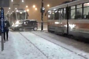 Aşırı kar tramvayları zor durumda bıraktı
