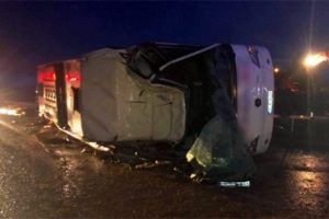 Konya'da zincirleme trafik kazası: 5 &ouml;l&uuml;, 25 yaralı!