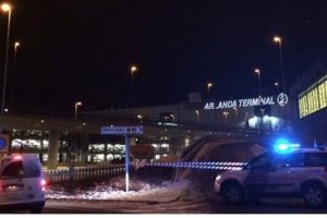 Stockholm'deki Arlanda Havalimanı'nda bomba paniği