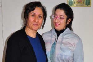 Otizmli &ouml;ğrencilere yaş sınırına ailelerden tepki