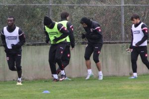 Adanaspor, Trabzonspor ma&ccedil;ının hazırlıklarını s&uuml;rd&uuml;r&uuml;yor