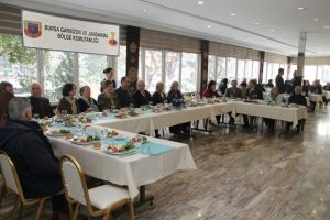Şehit yakınları ve gaziler Bursa Garnizon komutanıyla bir araya geldi