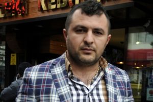 GS Store'nin hasılatını &ccedil;alan hırsıza &ouml;d&uuml;l