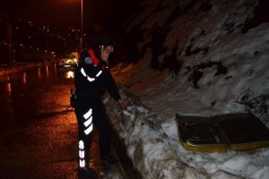 Ş&uuml;pheli valiz polisi alarma ge&ccedil;irdi