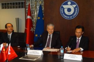 &Ccedil;in sokaklarında T&uuml;rk kirazı satılacak