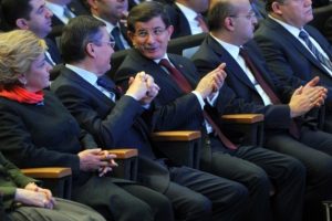 Melih G&ouml;k&ccedil;ek Başbakan'a projelerini anlattı