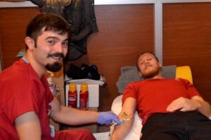 Galatasaraylı futbolculara kan testi