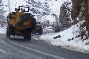 Sıfır noktasında askeri hareketlilik