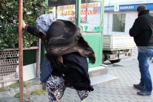Bursa'da lodos &ccedil;ok sayıda vatandaşı zehirledi!
