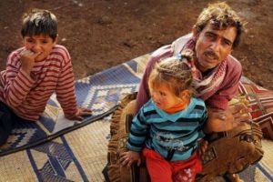 Kuşatma altındaki Suriye kasabalarında a&ccedil;lıktan &ouml;l&uuml;mler