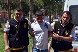 Adana'da m&uuml;şterisini &ouml;ld&uuml;ren b&uuml;feciye 11 yıl 8 ay hapis