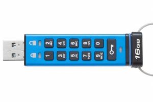 Numerik Klavyeli USB belleği sahibinden başka kimse i&ccedil;ine bakamayacak