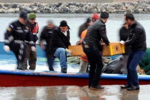 İstanbul'da balık&ccedil;ıların ağına ceset takıldı