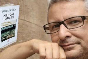 Yekta Kopan'ın kitabı 'cinsel i&ccedil;erik var' diye toplatıldı