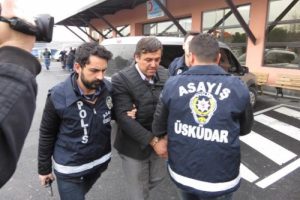 İşadamı Rafet &Ouml;zsoy'u &ouml;ld&uuml;ren zanlı adliyeye sevkedildi