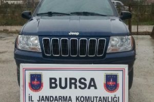Bursa'da &ccedil;alıntı otomobil &ccedil;etesine operasyon: 6 g&ouml;zaltı