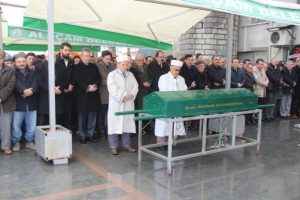 AK Parti Genel Başkan Yardımcısı Karaaslan'ın acı g&uuml;n&uuml;