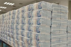 Hazine 17 milyar a&ccedil;ık verdi
