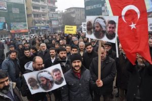 Iğdır'da Suudi Kralının fotoğrafı yakıldı