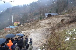 Lodos'un ardından gelen heyelan