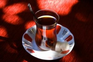 D&uuml;zenli &ccedil;ay t&uuml;ketimi kanseri &ouml;nl&uuml;yor