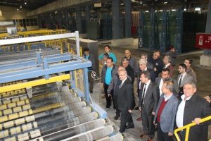 Vali Karaloğlu, Bursa'daki o fabrikaya hayran kaldı
