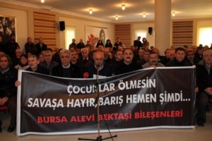 Bursa'da Aleviler &ccedil;atışmaların durdurulması i&ccedil;in oturma eylemi ve a&ccedil;lık grevi başlattı