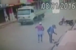 Kamyon tekerleği gen&ccedil; kadının hayatına mal oldu