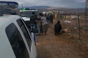 Boşanmak isteyen karısını yaralayıp, aynı t&uuml;fekle intihar etti