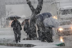 Bursa'da bug&uuml;n ve bu hafta hava nasıl olacak, kar tekrar ne zaman yağacak?