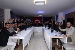 Mersin'de &Uuml;lk&uuml; Ocakları eski başkanları kurultay istedi