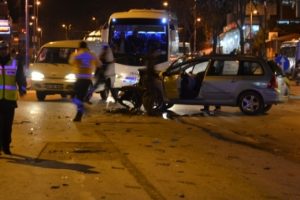 İstanbul'da inanılmaz kaza: 2 yaralı