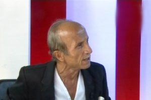 Canlı yayında 'angut' dedi sinirler gerildi