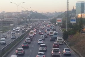 Ara&ccedil; sahipleri zorunlu trafik sigortasındaki artıştan muzdarip