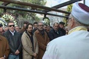 İmamdan cenazede skandal s&ouml;zler...