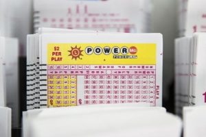 Powerball'da rakam &ccedil;ıldırdı: Tam 1,5 milyar dolar
