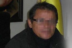 Sosyal medyada hedef g&ouml;sterilen okul m&uuml;d&uuml;r&uuml; il&ccedil;eyi terk etti