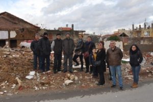 Aynı daireleri aynı kişilere sattılar!