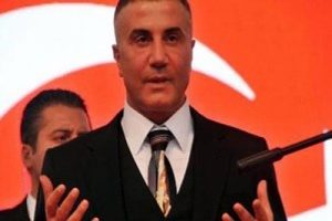 Sedat Peker'den şok tehdit: Oluk oluk kanlarınızı akıtacağız!