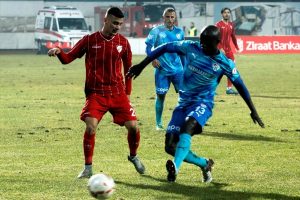 Bursaspor, Boluspor'u deplasmanda tek golle ge&ccedil;ti!