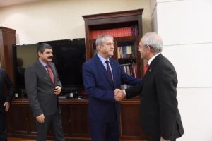 Kılı&ccedil;daroğlu, DİSK Başkanı Beko ve y&ouml;netim kurulu &uuml;yeleriyle g&ouml;r&uuml;şt&uuml;