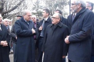Beşir Atalay Taraklı'da cenaze t&ouml;renine katıldı
