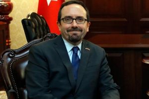 "Şiddetin b&uuml;y&uuml;k b&ouml;l&uuml;m&uuml; kapalı zihinlerin &uuml;r&uuml;n&uuml;d&uuml;r"