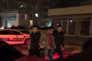 Bursa'da uyuşturucu baskını! 100 kişilik gruba polis m&uuml;dahale etti!