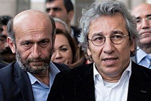 Silivri'deki 50. g&uuml;nlerini yazdılar! "Bu esareti o cesaret bitirecek..."