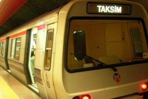 İstanbul Metrosu 22 dakika durdu