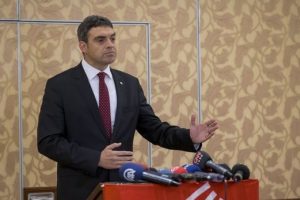 İnce'den sonra Oran da adaylıktan &ccedil;ekildi